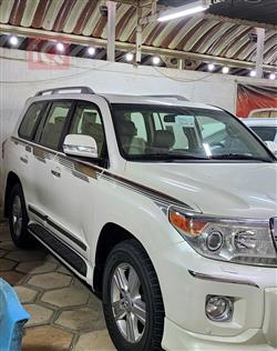 تويوتا لاندكروزر